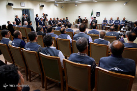 دیدار مسئولان ستاد سرشماری نفوس و مسکن با رهبر معظم انقلاب
