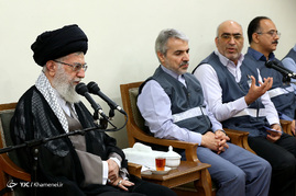 دیدار مسئولان ستاد سرشماری نفوس و مسکن با رهبر معظم انقلاب
