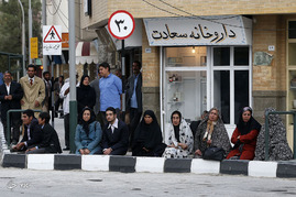 بازدید رئیس رسانه ملی از پشت صحنه سریال معمای شاه
