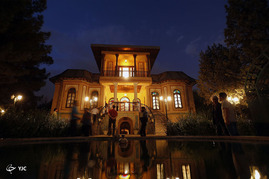 بازدید رئیس رسانه ملی از پشت صحنه سریال معمای شاه
