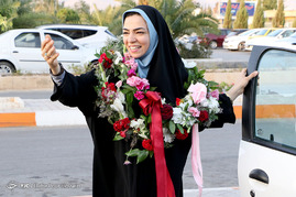 استقبال از ساره جوانمردی قهرمان رقابتهای تیراندازی پارالمپیک ریو 2016 - شیراز
