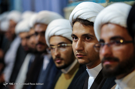 مراسم عمامه گذاری طلاب درقم

