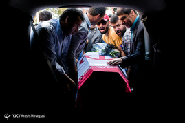تشییع پیکر جانباز بهمن گلبارنژاد