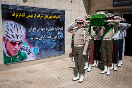 تشییع پیکر جانباز بهمن گلبارنژاد
