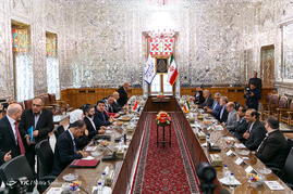 نشست خبری لاریجانی با رئیس مجلس نمایندگان سوریه
