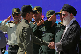 حضور فرمانده کل قوا در مراسم دانش‌آموختگی دانشجویان دانشگاه‌های افسری ارتش
