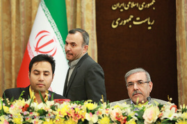 نشست خبری معاون کل نهاد ریاست جمهوری
