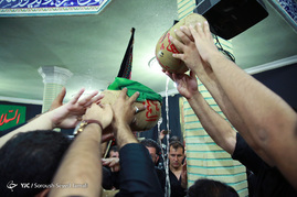 آئین سنتی تشت گذاری
