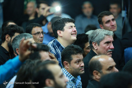 آئین سنتی تشت گذاری
