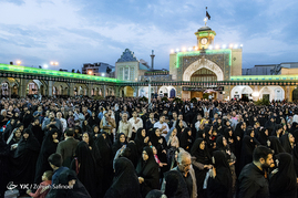تعویض پرچم گنبد حرم حضرت عبدالعظیم‎ در شب اول ماه محرم
