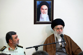 دیدار فرماندهان نیروی انتظامی با رهبر معظم انقلاب
