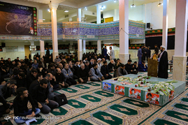 تشییع چهار شهید مدافع حرم در قم‎
