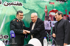 نشست سفرا و کاردارهای مستقر در تهران با فرمانده ناجا
