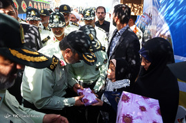 مراسم تجدید میثاق فرمانده ناجا با آرمانهای امام خمینی (ره)