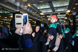 مراسم شیر خوارگان حسینی در مصلی تهران