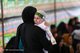 مراسم شیرخوارگان حسینی در مرکز طبی کودکان