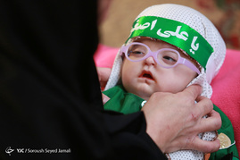 مراسم شیرخوارگان حسینی در مرکز طبی کودکان