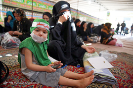 مراسم شیرخوارگان حسینی در مرکز طبی کودکان