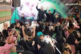 مراسم شیرخوارگان حسینی در مرکز طبی کودکان