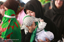 مراسم شیرخوارگان حسینی در مرکز طبی کودکان