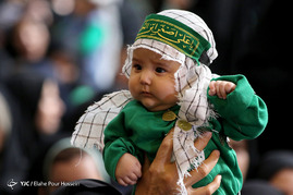 مراسم شیرخوارگان حسینی در حرم شاهچراغ(ع)
