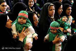 مراسم شیرخوارگان حسینی در حرم شاهچراغ(ع)
