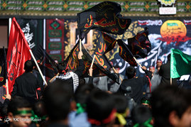 برگزاری سوگواره احلی من العسل در میدان امام حسین (ع)