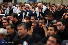 اولین شب عزاداری ایام محرم ۱۴۳۸ با حضور مقام معظم رهبری در حسینیه امام خمینی