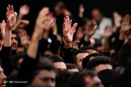 دومین شب عزاداری ایام محرم ۱۴۳۸ با حضور مقام معظم رهبری در حسینیه امام خمینی
