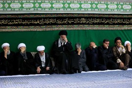دومین شب عزاداری ایام محرم ۱۴۳۸ با حضور مقام معظم رهبری در حسینیه امام خمینی
