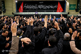 مراسم عزاداری شب تاسوعای حسینی با حضور رهبر معظم انقلاب