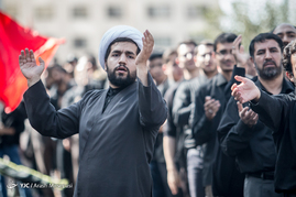 دسته عزاداران حسینی در تهران
