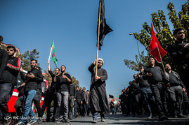 دسته عزاداران حسینی در تهران