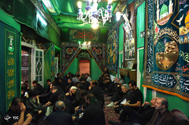 مراسم تاسوعای حسینی در تکیه سادات اخوی
