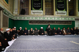 مراسم عزاداری شب عاشورای حسینی با حضور رهبر معظم انقلاب

