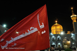 مراسم خطبه خوانی شب شهادت امام حسین(ع) درحرم رضوی
