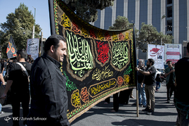 مراسم عزاداری عاشورای حسینی در شهرری
