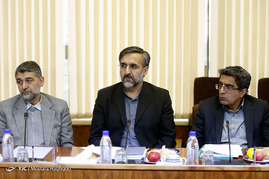 کارگروه گفتمان سازی اقتصاد مقاومتی با حضور رئیس رسانه ملی‎
