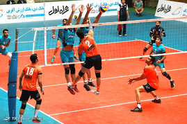دیدار تیم‌های والیبال سایپا تهران و صالحین ورامین
