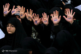 دیدار دانش‌آموزان و دانشجویان با رهبر معظم انقلاب

