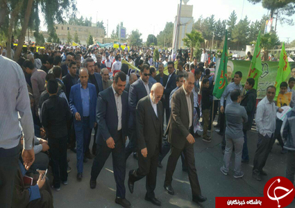 حضور منوچهر متکی در کنار نماینده ولی فقیه استان و استاندار سیستان و بلوچستان در راهپیمایی امروز 13 آبان