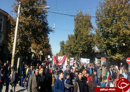 جوانان و نوجوانان انقلابی استان لرستان با حضور در راهپیمایی باشکوه 13 آبان 