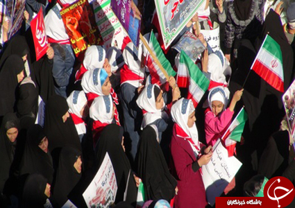 جوانان و نوجوانان انقلابی استان زنجان با حضور در راهپیمایی باشکوه 13 آبان 