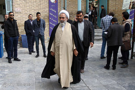 مراسم تشییع پیکرحجت الاسلام شجونی