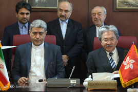 دیدار وزیر اقتصاد و دارایی با وزیر هنگ کنگ