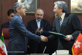 دیدار وزیر اقتصاد و دارایی با وزیر هنگ کنگ