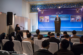 نشست خبری سخنگوی دولت در نمایشگاه مطبوعات
