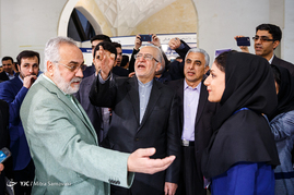 نشست خبری وزارت صنعت، معدن و تجارت در نمایشگاه مطبوعات