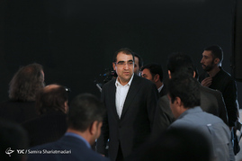 نشست خبری وزیر بهداشت در نمایشگاه مطبوعات