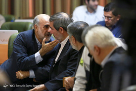 جلسه شورای شهر تهران‎
